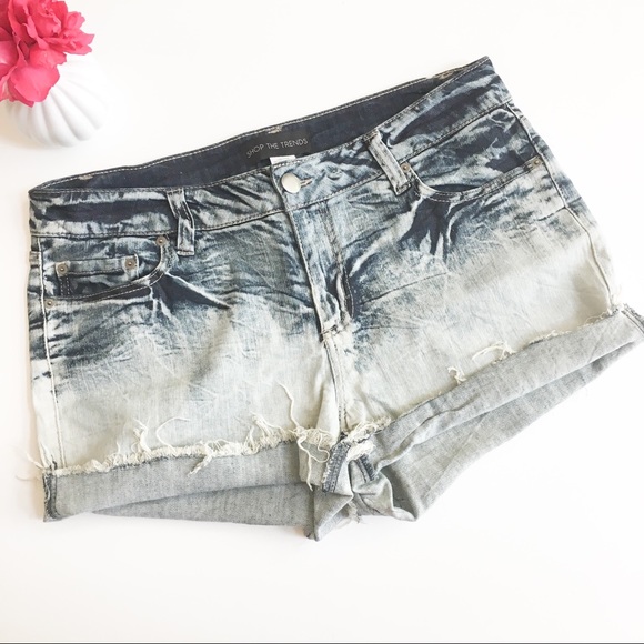 Shop The Trends Pants - Distressed Denim Shorts Acid Wash Ombré Cut Offs